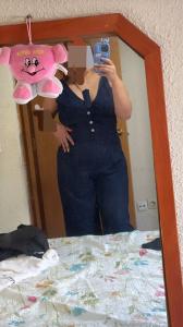 664018976: Chica busca chico en Madrid