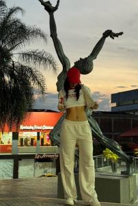 613619143: Chica busca chico en Almería