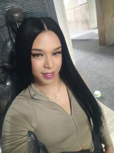 647016608: Travesti en Sevilla