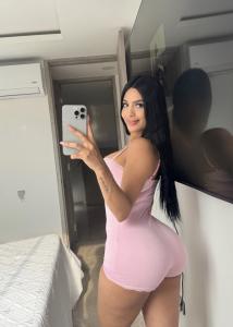 611213399: Chica busca chico en Madrid