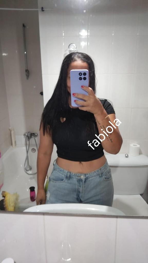 679745839: Chica busca chico en Lugo