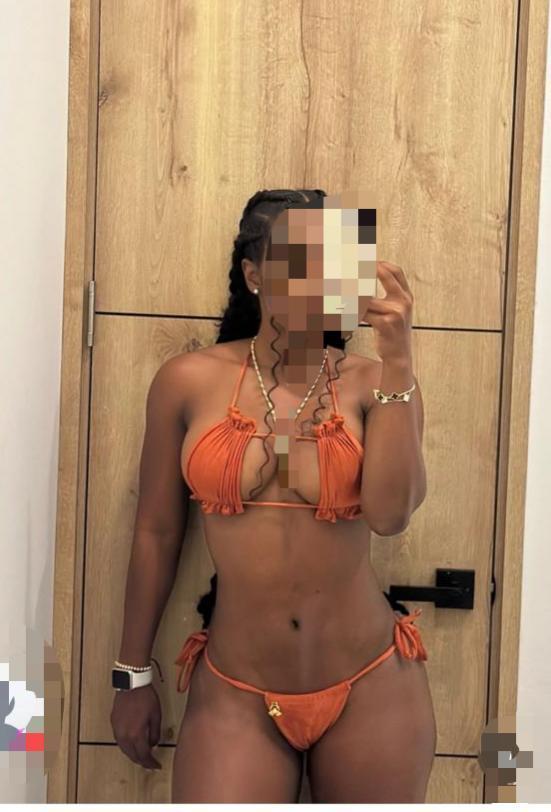 Chica busca chico en Murcia: 