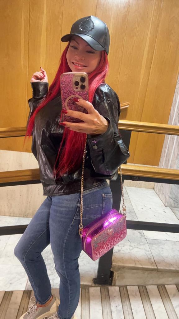 613825812: Chica busca chico en Valencia