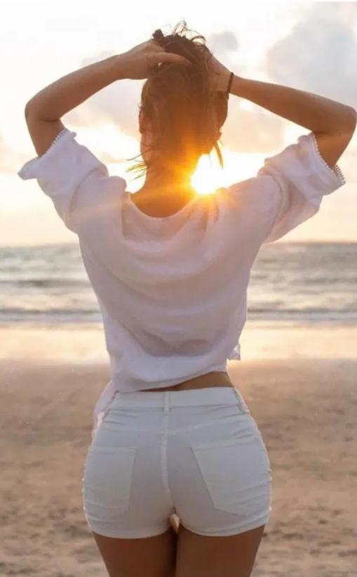 Chica busca chico en Cádiz: 