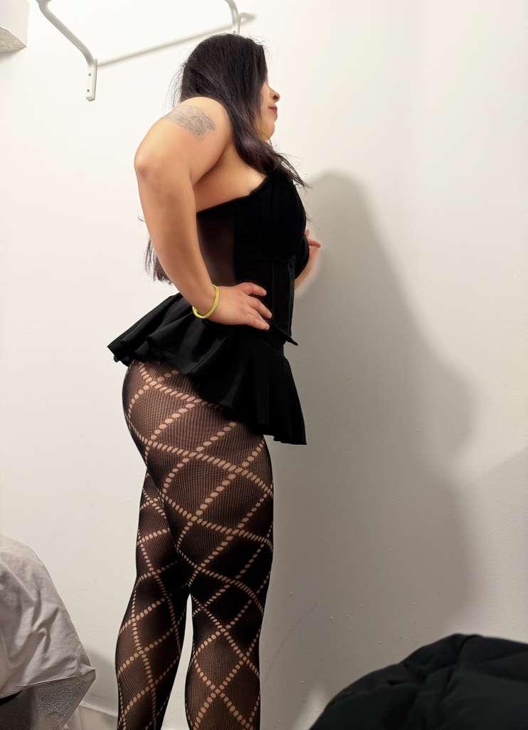 Chica busca chico en Madrid: Chica busca chico