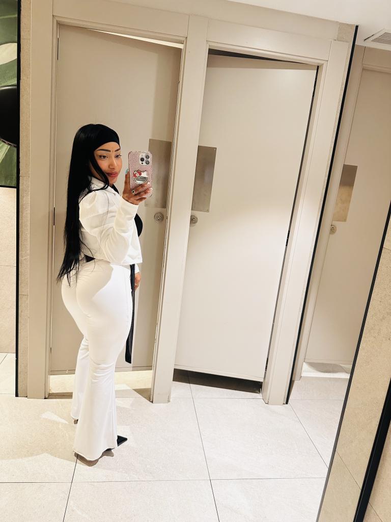 634264878: Chica busca chico en Málaga