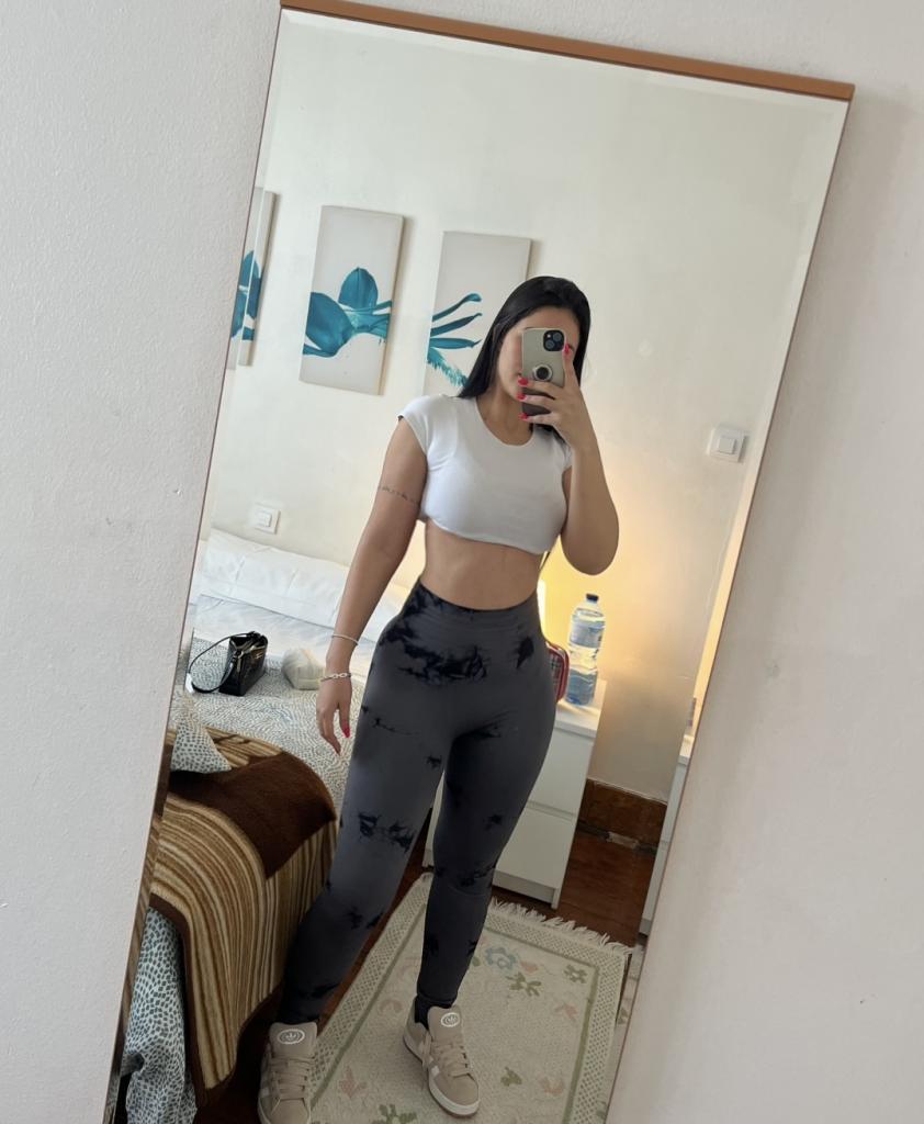 651061379: Chica busca chico en Pontevedra