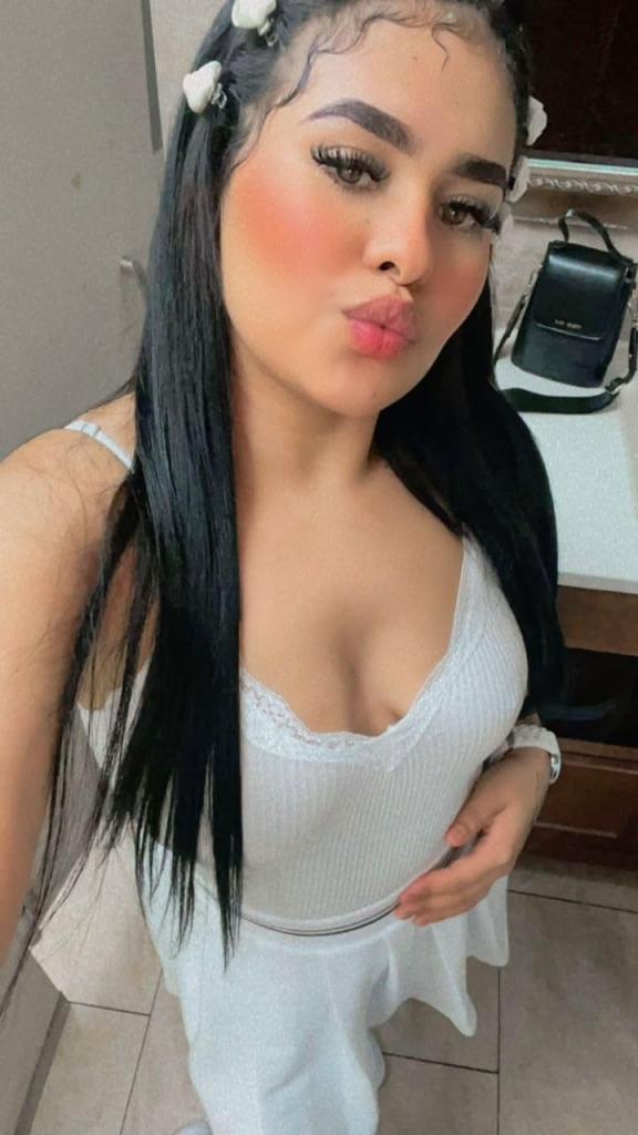 Chica busca chico en Granada: 