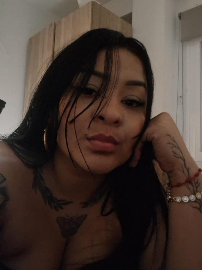 Chica busca chico en Alicante: 