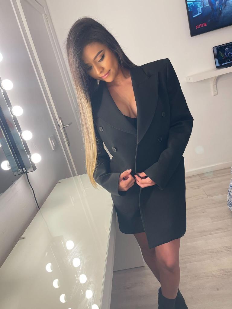 Chica busca chico en Cádiz: 