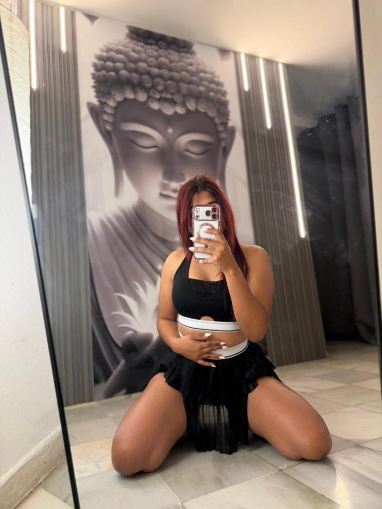 622800302: Chica busca chico en Sevilla