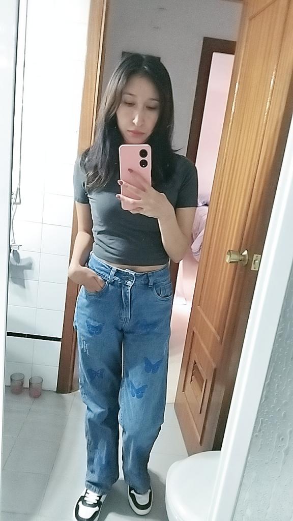 Chica busca chico en Almería: 