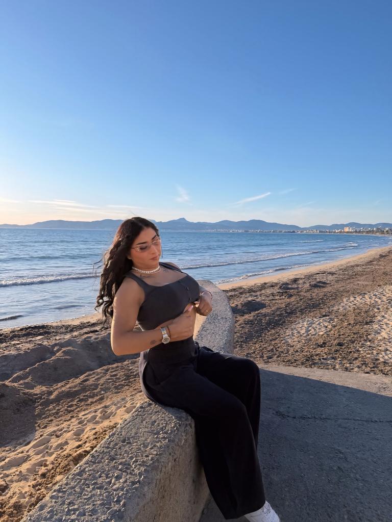 669076264: Transexual en Mallorca