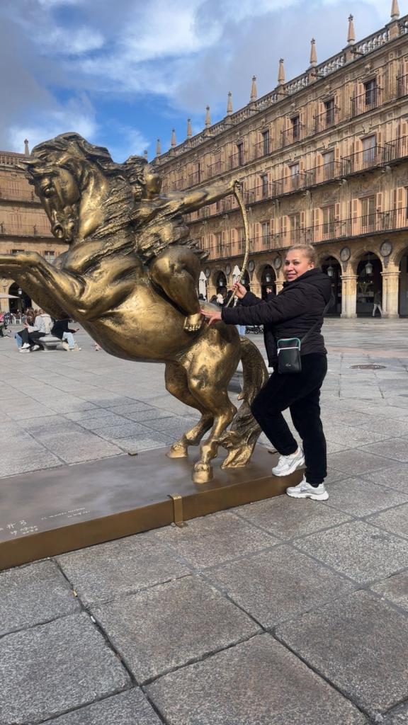 642092177: Chica busca chico en Valladolid