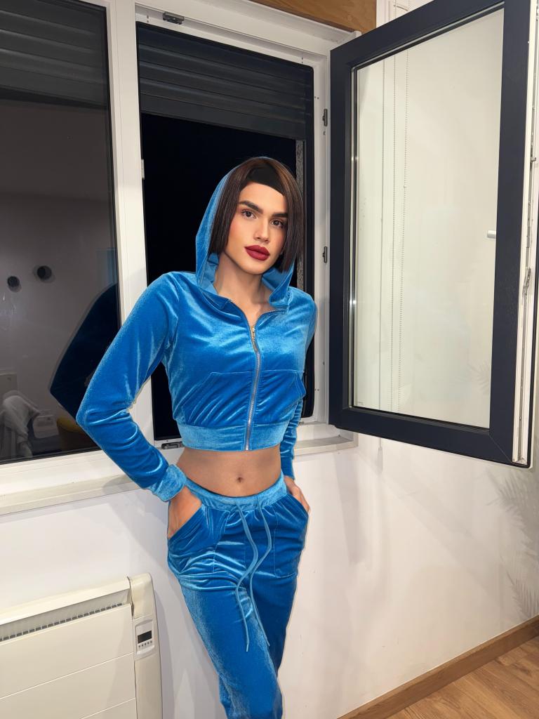 666606492: Travesti en Asturias