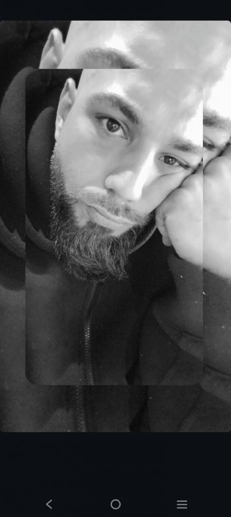 Chico busca chica en Málaga: 