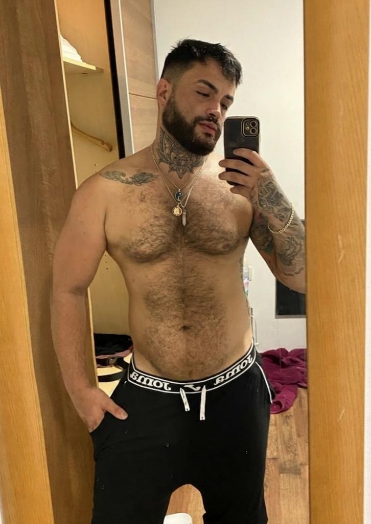 Chico busca chica en Las Palmas: 