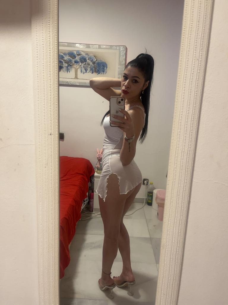 Chica busca chico en Sevilla: 