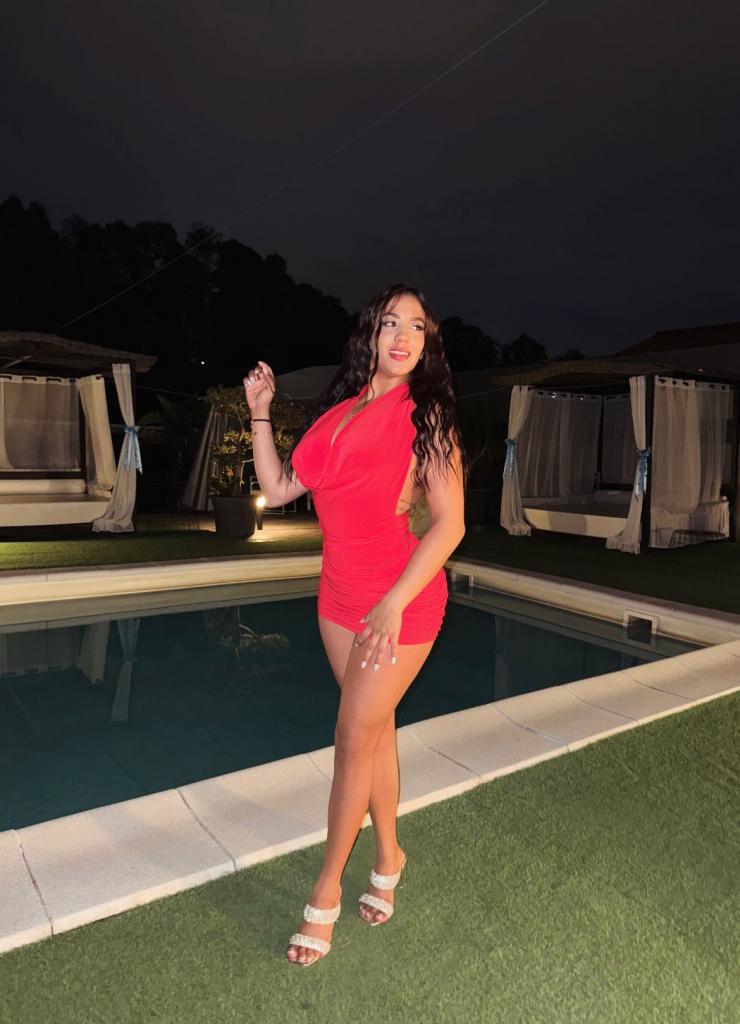 Chica busca chico en Almería: 