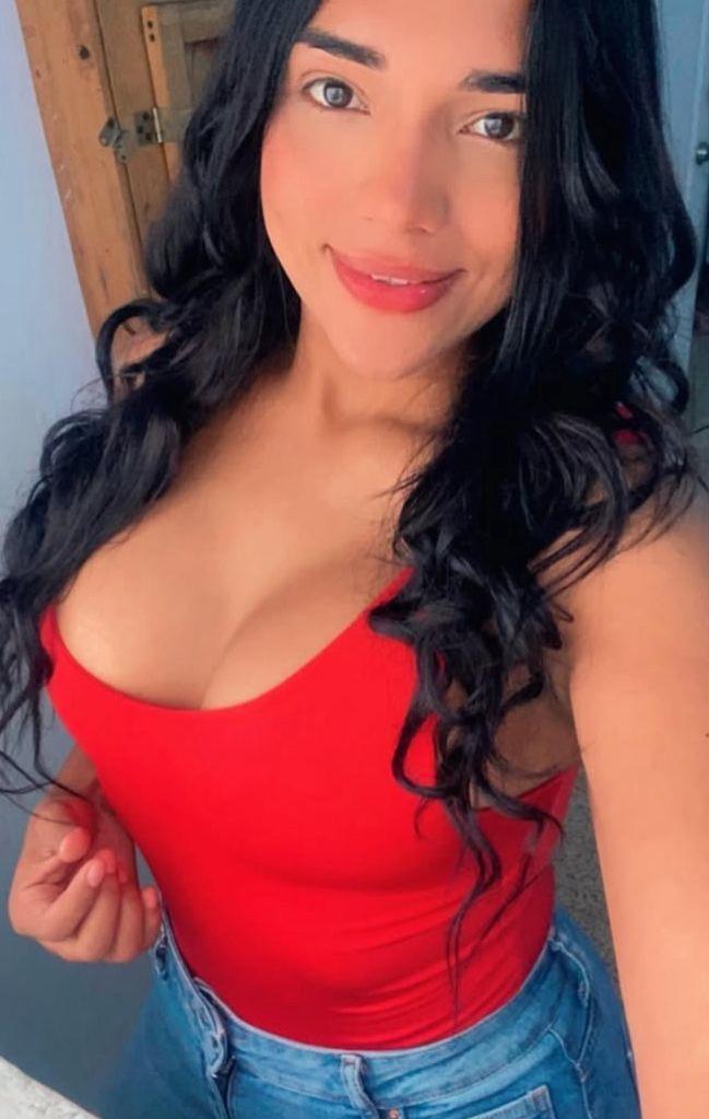 Chica busca chico en Zaragoza: Chica busca chico