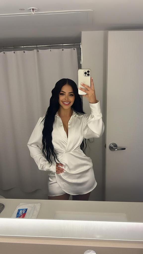 685246956: Chica busca chico en La Coruña