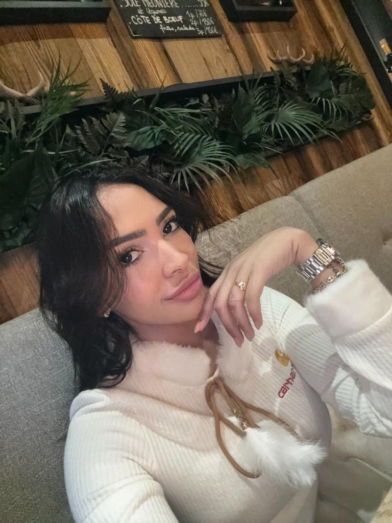 Chica busca chico en Alicante: 