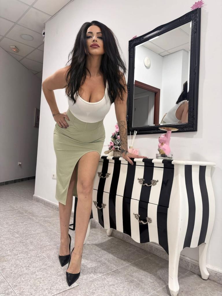 Chica busca chico en Mallorca: Chica busca chico