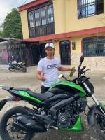 641378136: Chico busca chica en Sevilla