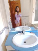 637583440: Chica busca chico en Málaga