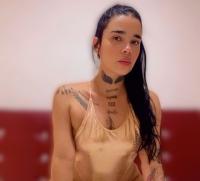 643459090: Chica busca chico en Tarragona