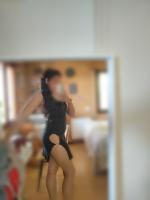 689087858: Chica busca chico en Madrid