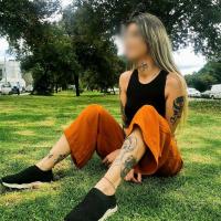 674581151: Chica busca chico en Barcelona