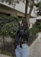 613683827: Chica busca chico en Barcelona