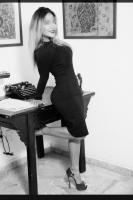 607428335: Chica busca chico en Madrid