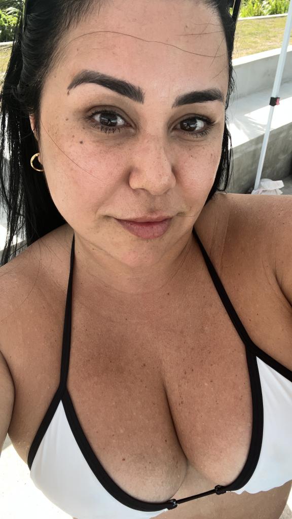 Chica busca chico en Sevilla: 