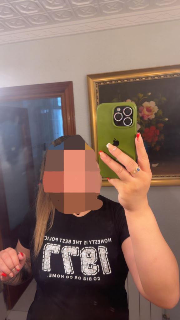 664018976: Chica busca chico en Madrid