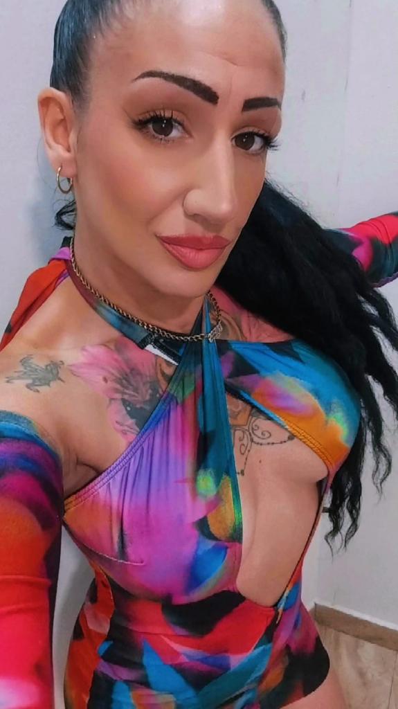 Chica busca chico en Barcelona: 