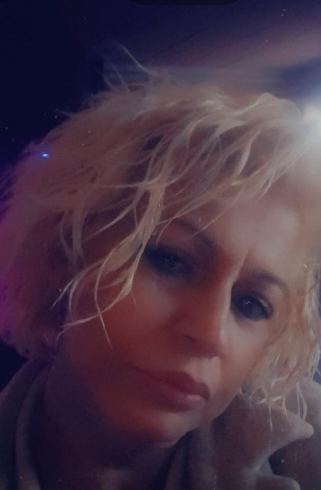 641514308: Chica busca chico en Almería