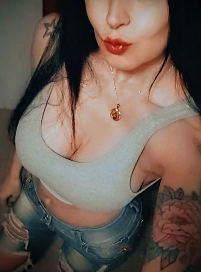 643316505: Chica busca chico en Asturias