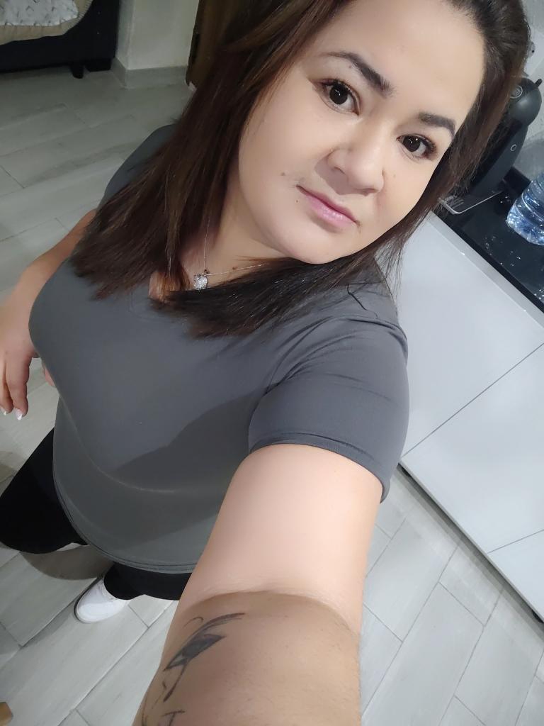 Chica busca chico en León: 