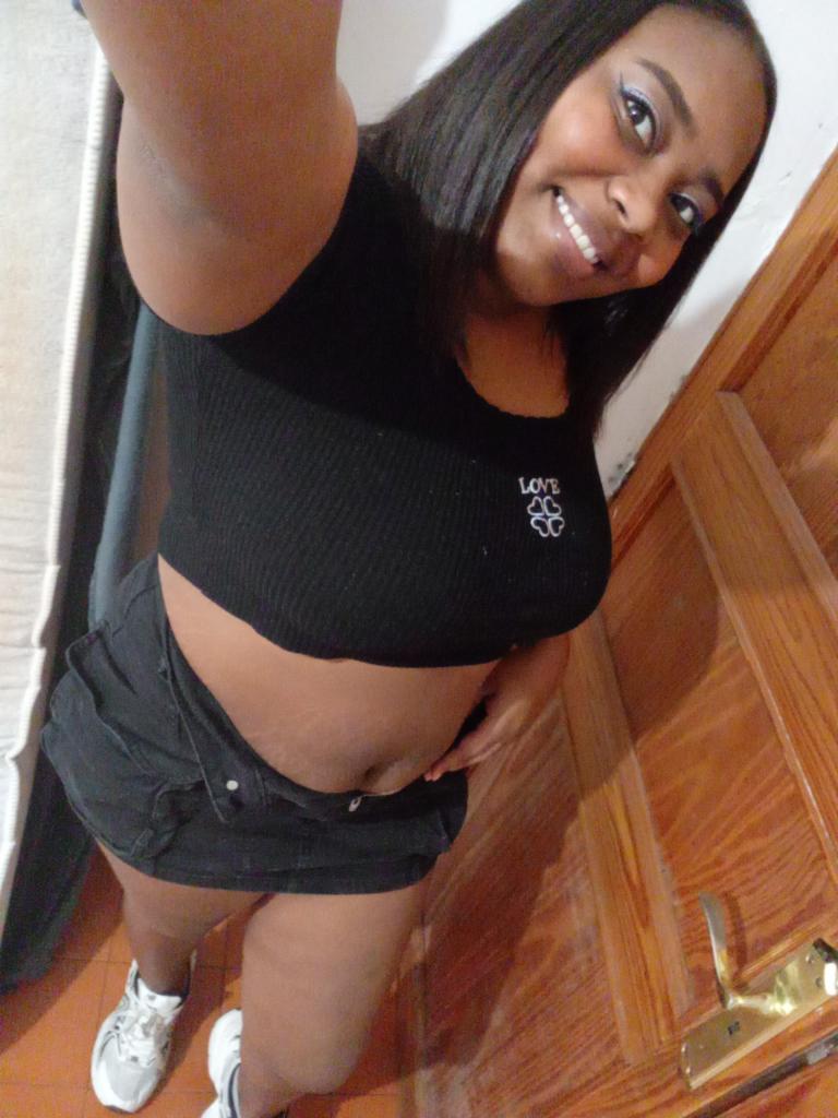 Chica busca chico en Mallorca: 