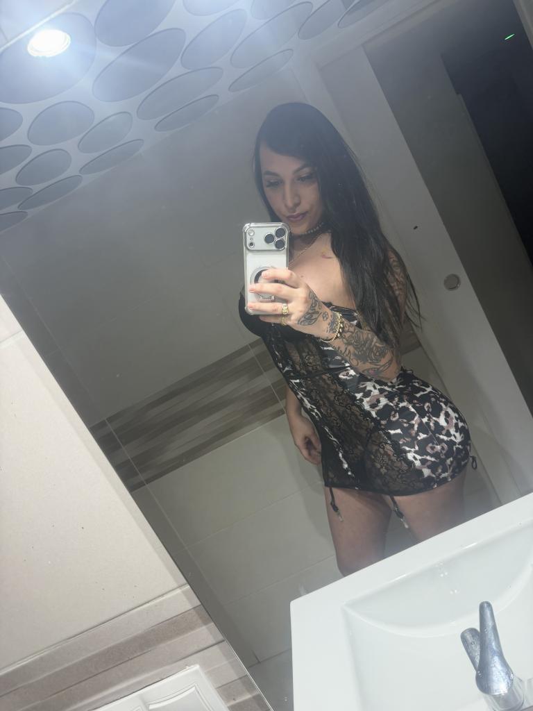 Travesti en Sevilla: Transexuales y Travestis