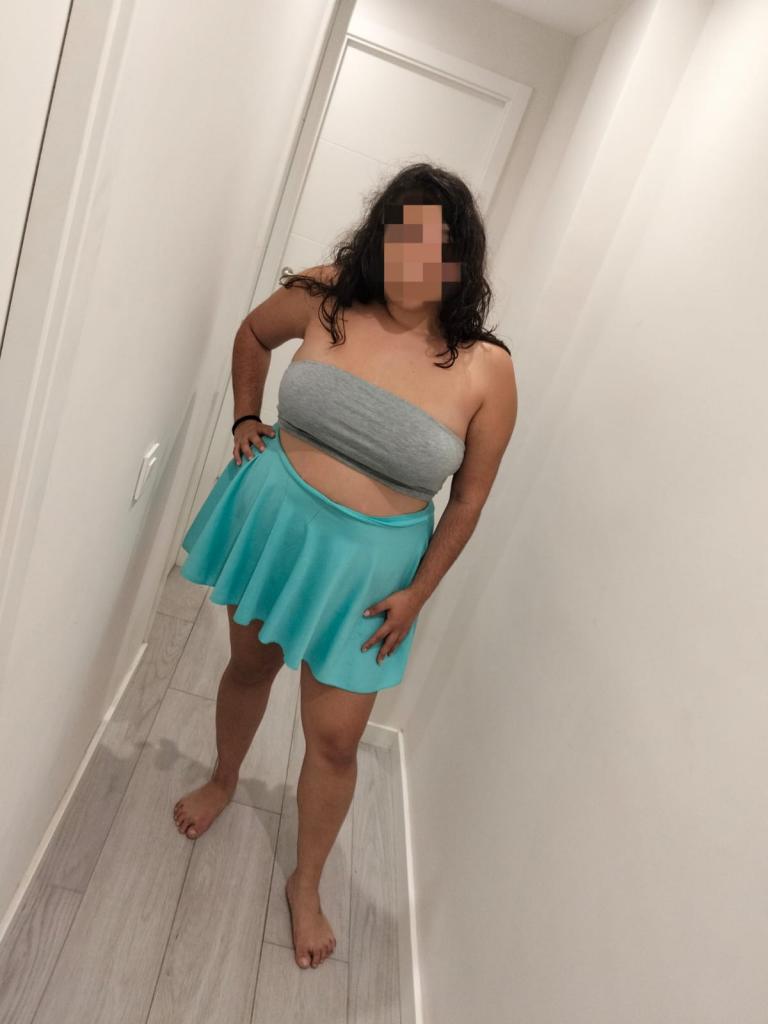 Chica busca chico en Castellón: Chica busca chico