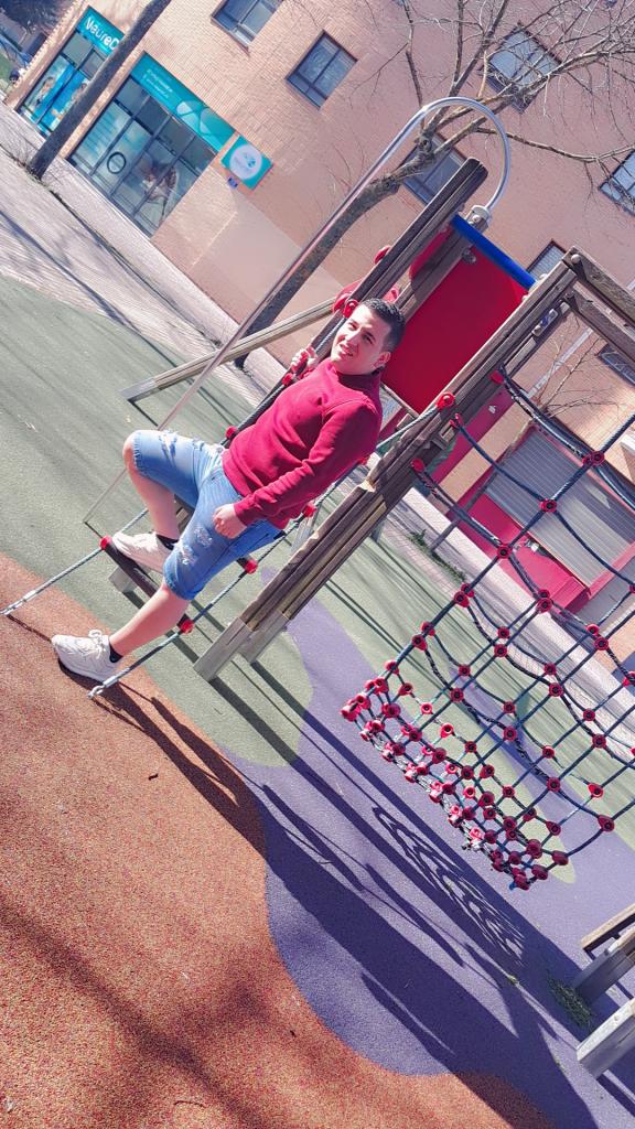 Chico busca chica en Burgos: 