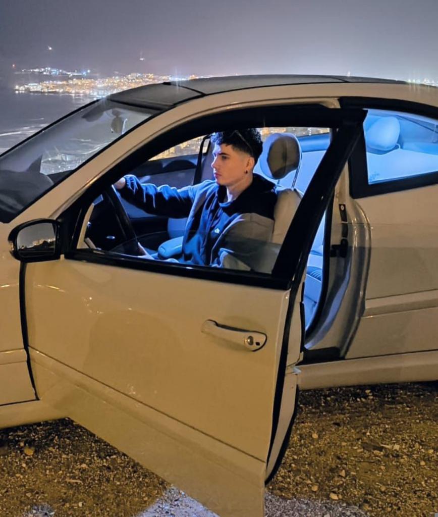 602871442: Chico busca chica en Zaragoza