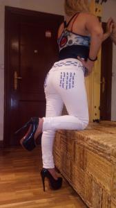 Chica busca chico en Cantabria: 
