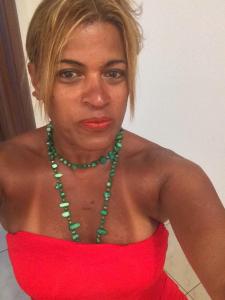 611365157: Transexual en La Coruña