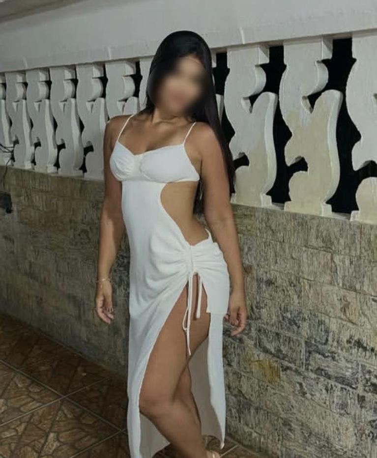 667380850: Chica busca chico en Alicante