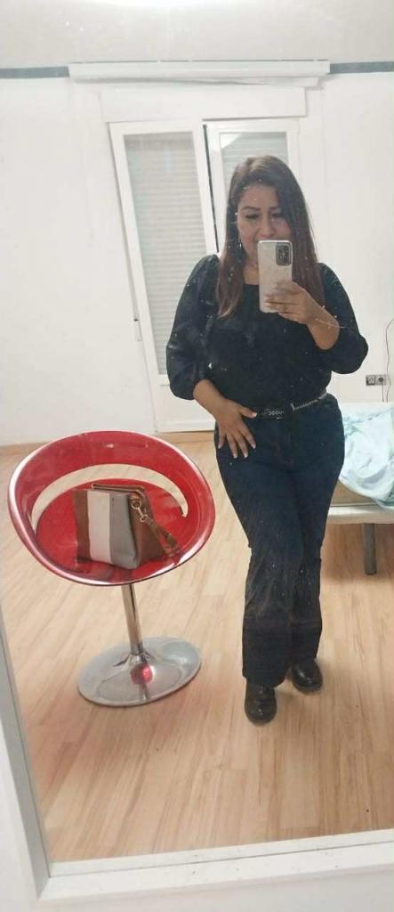 632670915: Chica busca chico en Lérida