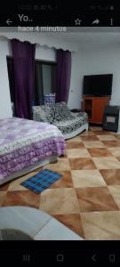 615692318: Chica busca chico en Cádiz